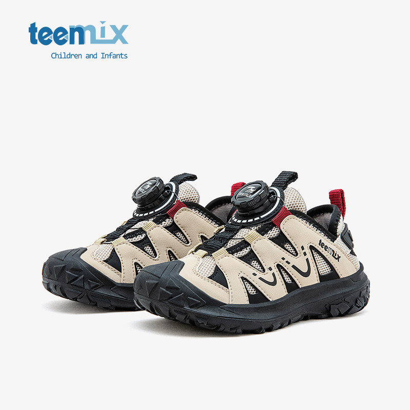 天美意休闲儿童运动鞋