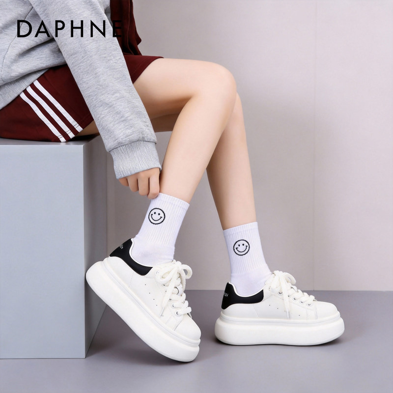 达芙妮厚底增高小白鞋女2026秋季新款日常百搭时尚休闲鞋板鞋女鞋,女鞋,工装鞋,淘宝优惠券,粉丝福利购,淘宝优惠卷