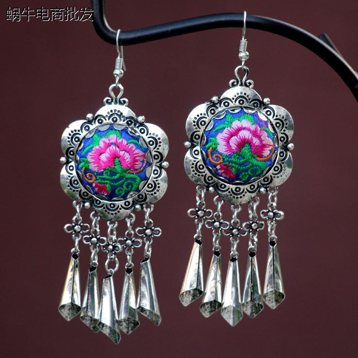 云南贵州少数民族饰品手工苗银绣花小喇叭耳饰古典复古吊坠耳环