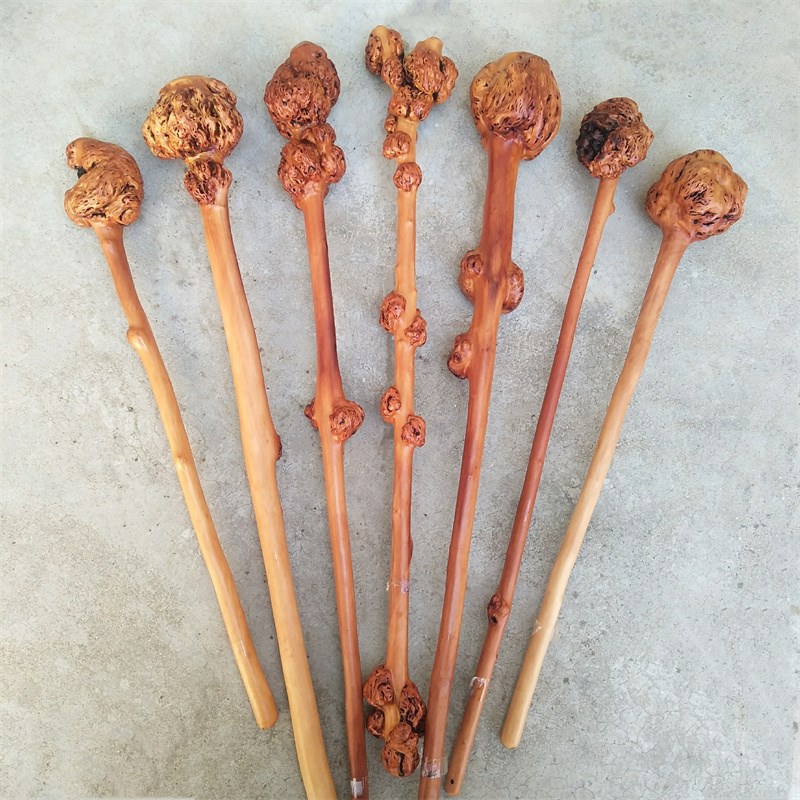 云南特产!黑果木树瘤山茶木小锤手把件把玩棍捶背健身锤天然树瘤