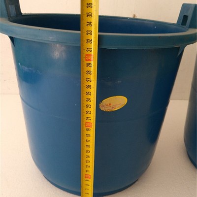 牛筋桶水桶粪桶尿l桶老式担水桶耐用耐摔耐晒耐寒提水挑水农民浇