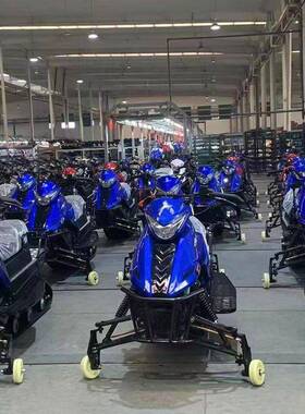 ATV雪地摩托车履带式雪橇车成人燃油平衡轴300CC发动机全地形越野