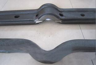 鼓包鱼尾板铁路工务器材鼓包鱼尾板轨道鱼尾板钢轨使用鱼尾板