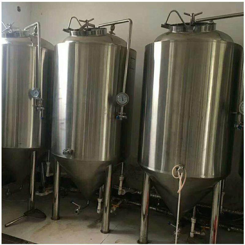 30立方化工储罐液体浆料不锈钢罐大型不锈钢储存容器储罐,清洗/食品/商业设备,奶罐/储罐,淘宝优惠券,粉丝福利购,淘宝优惠卷