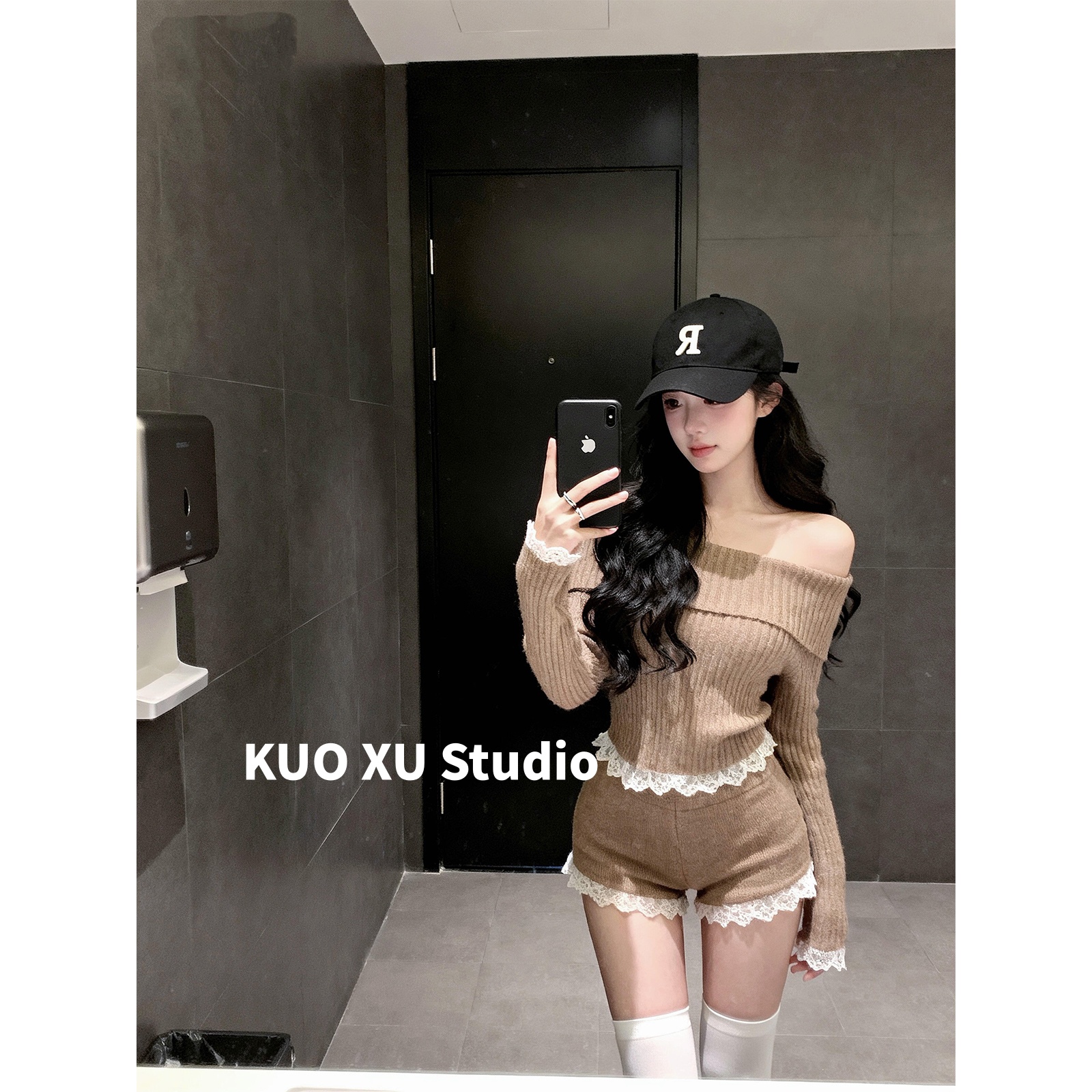 秋冬穿搭慵懒软糯一字肩短款针织上衣蕾丝拼接百搭显瘦短裤套装女