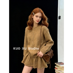 气质半身裙短裙套装 毛衣上衣修身 软糯宽松拉链长袖 韩系穿搭针织衫