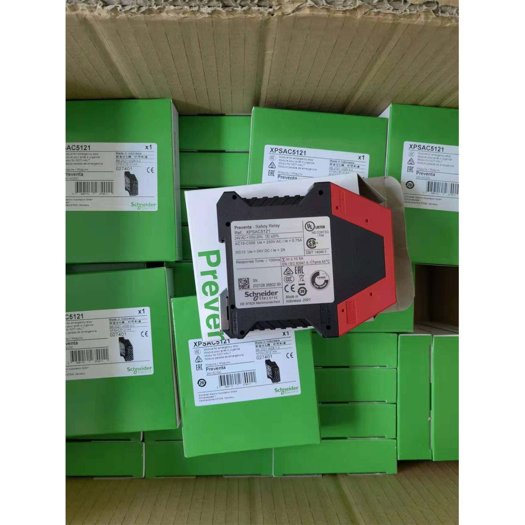 安全继电器XPSAC5121XPS-AC5121XPSUAF13AP/XPSAF5130XPSAK311144