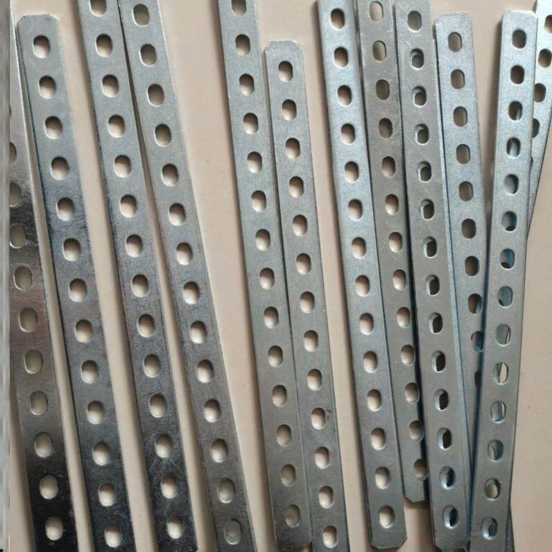 不锈钢板带孔铁条直条扁条加厚神器强力带孔扁条铁片改装角片