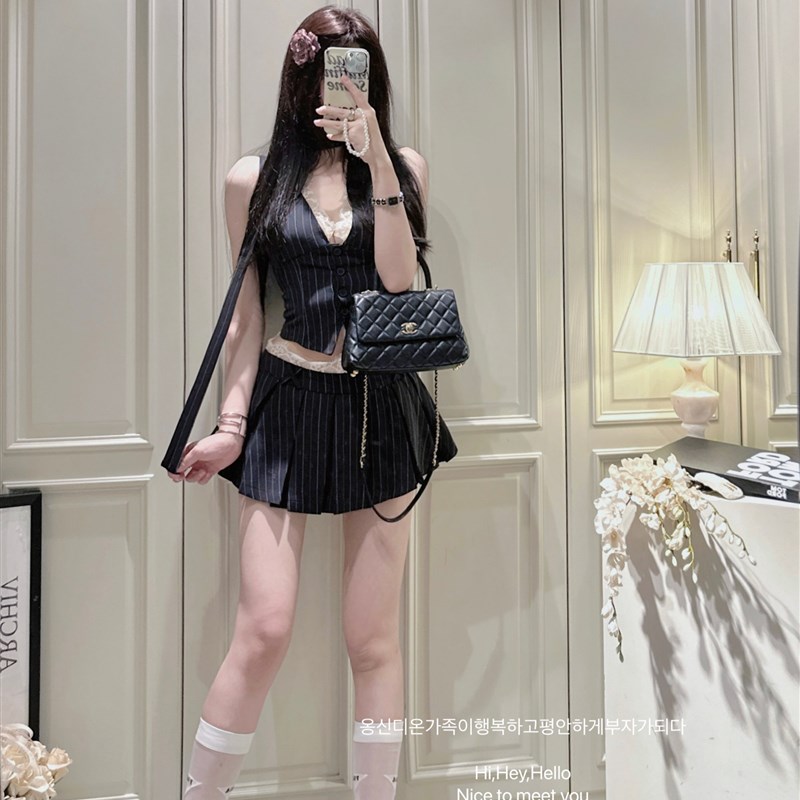 【画廊少女】蕾丝条纹拼接女V领马甲纯欲学院无袖上衣短裙裤套装