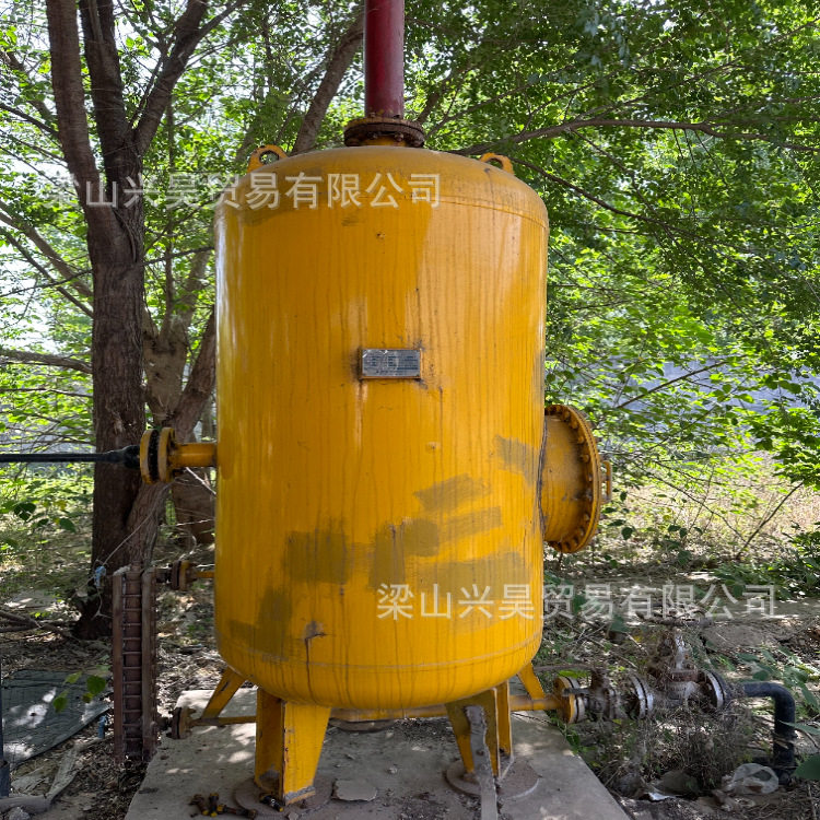 天然气缓冲罐  水容积 4m3  压力1.0MPa  按GB150钢制容器设计