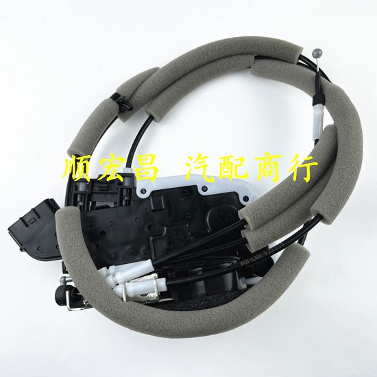 适用14 15 16 17款奇骏车门锁机闭锁中控马达电机前后开车门锁块