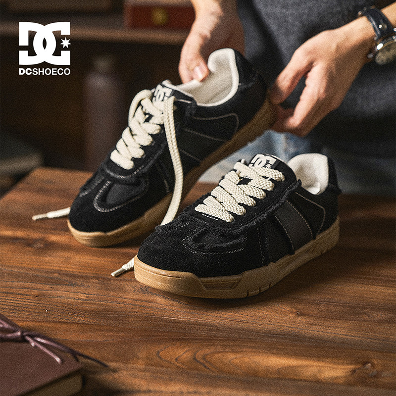DCSHOES Orvino 男士休闲鞋子男鞋2026秋新款黑色德训真皮板鞋图片
