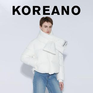 【KOREANO】冬季冷霜白短款围巾式搭配面包型羽绒服外套  YS4323