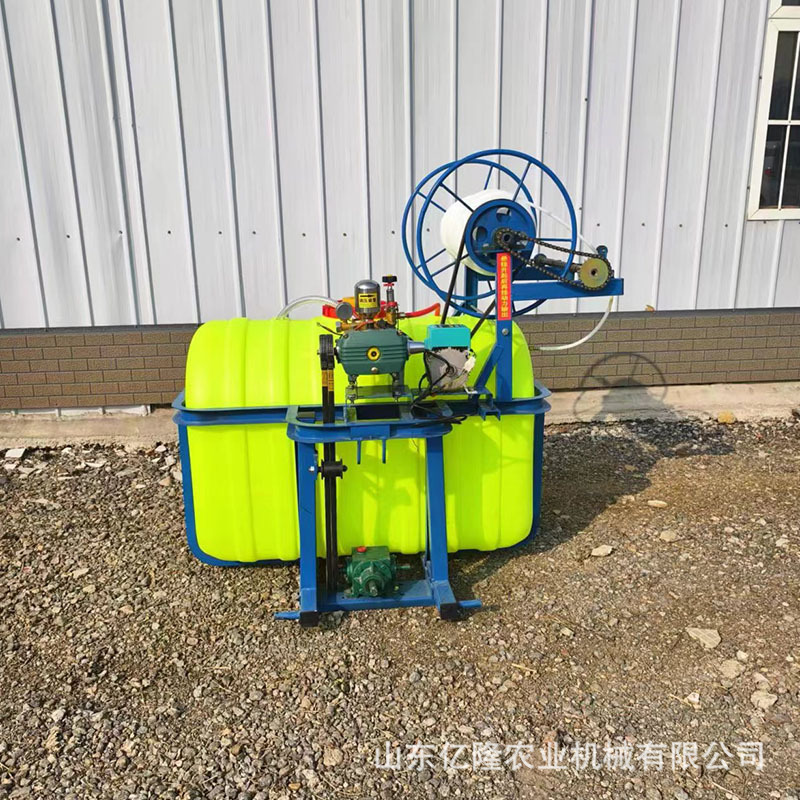 四轮玉米麦田除草打药机 棉花辣椒喷药机 轴传动自动卷管喷药机