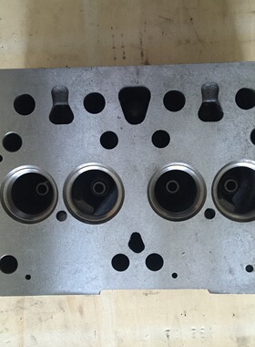 DE08T D1146缸盖 挖机 工程机 推土机