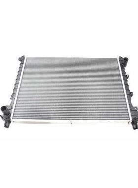 Radiator For Land Rover PCC000320 PCC000321