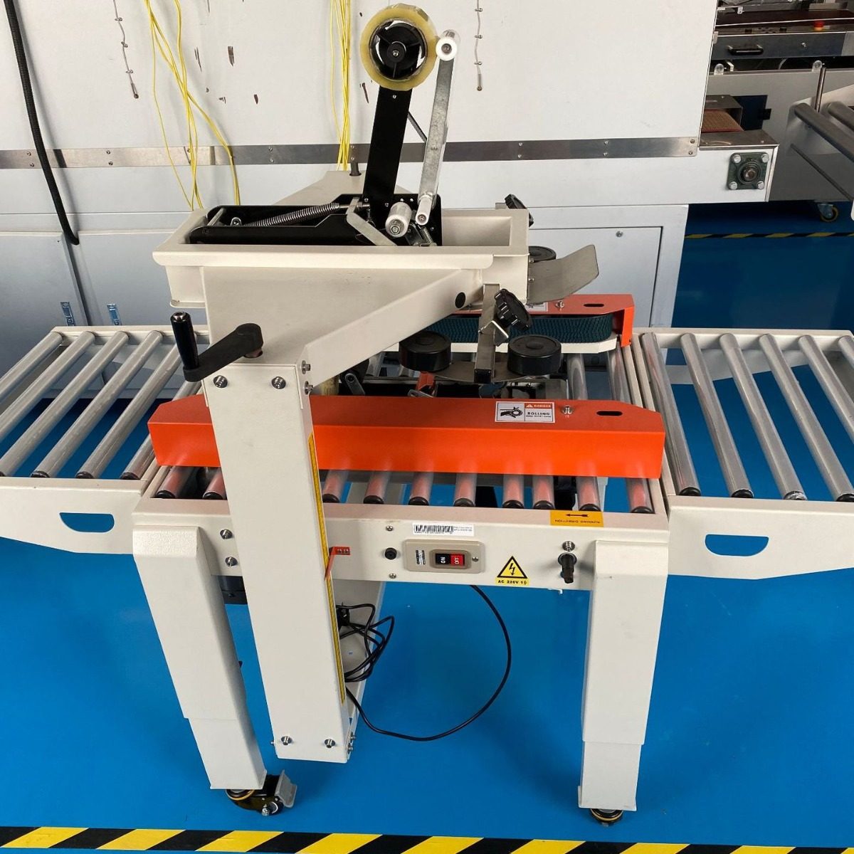 1-12号小纸箱封箱机 透明胶封胶带机 装箱封箱机自动打包封箱机,模玩/动漫/周边/娃圈三坑/桌游,文化/体育周边,淘宝优惠券,粉丝福利购,淘宝优惠卷