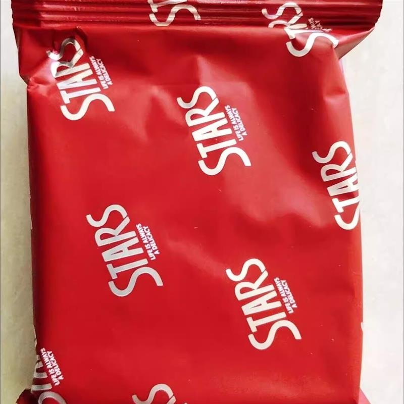 新货好吃新品stars苏打饼