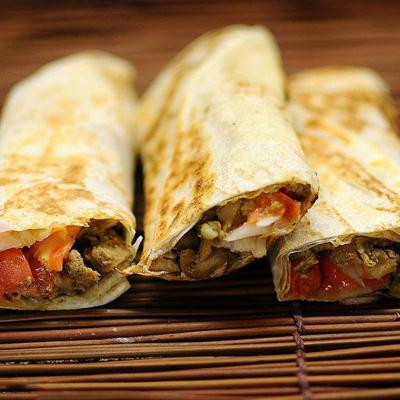 热卖8寸12片老北京鸡肉卷