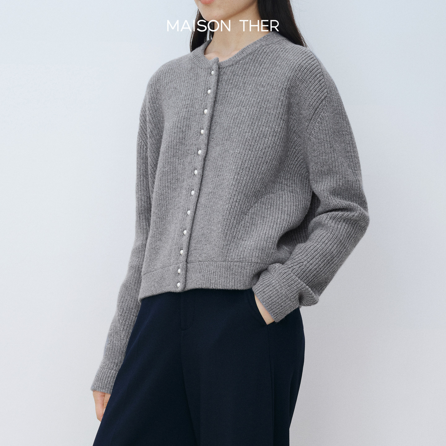 MAISON THER【25秋冬】重磅100%初剪羊毛天然珍珠扣毛织开衫外套