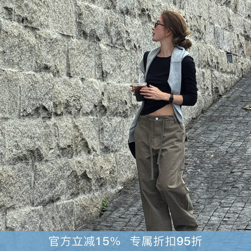 “伴行山野”春夏中腰设计款百搭气质舒适时尚纯色休闲裤K042B