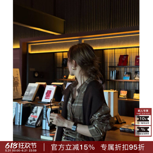 R-HER“街头智慧”街头风女款潮流百搭格纹慵懒风时尚休闲衬衣