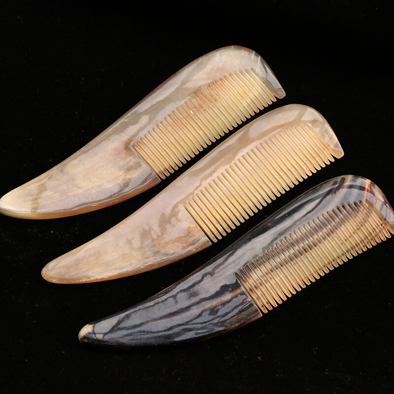 翘尾牦牛角梳子鱼尾梳美发梳子  按摩防静梳子电厂家直供
