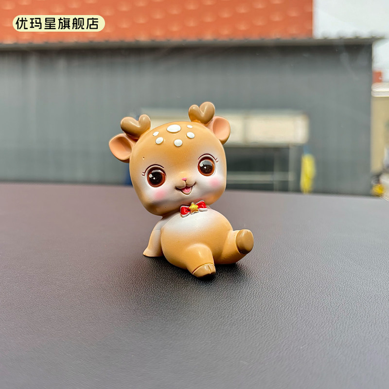 一路平安小鹿汽车摆件车载装饰品