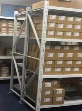 变频器6SE6420-2UD13/1/2//23247/25/27/31-7/5/1/2/06SE6420-BA1