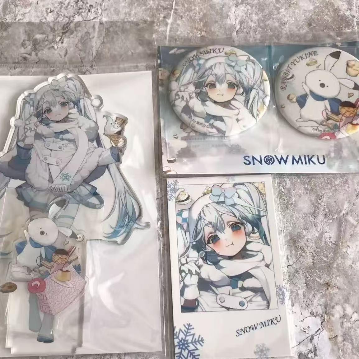 日版谷初音未来2024雪初音三越伊势丹限定吧唧拍立得立牌原袋