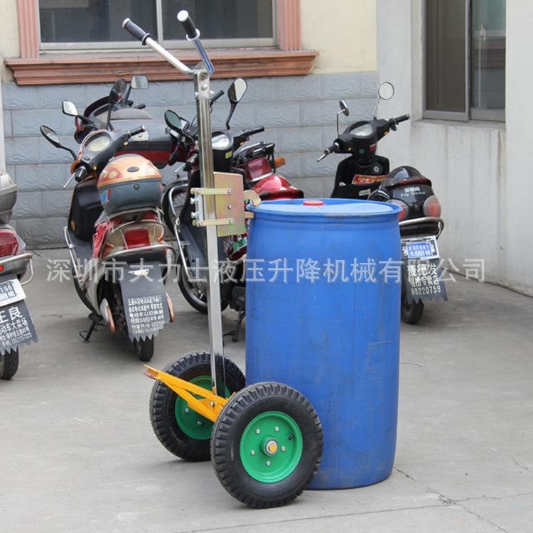 DE450咬嘴油桶搬运车手推油桶车充气轮圆桶铁桶塑料桶车