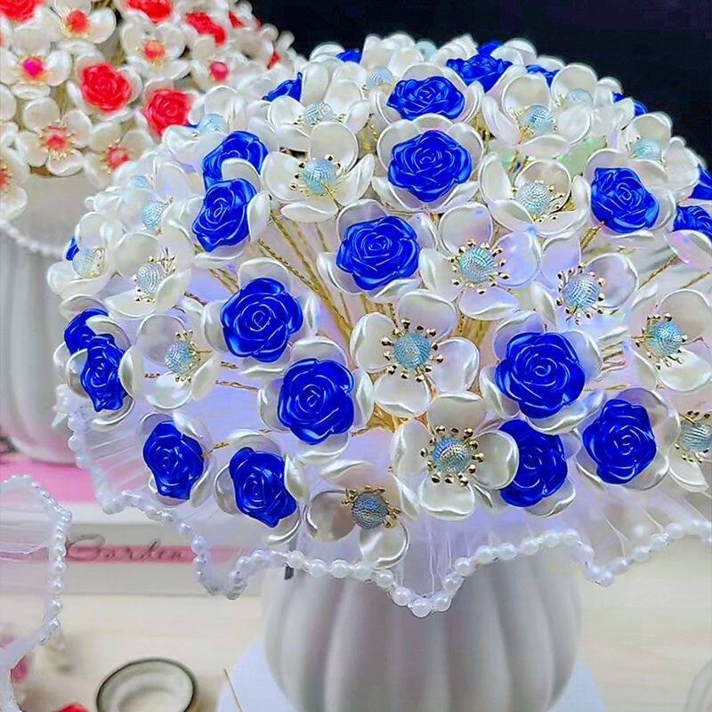 DIY手工炫彩幸福玫瑰花串珠材料包手捧制作装饰花 新奇 创意礼物