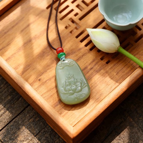 HELLO ZINGY天然和田玉荷花雕刻吊坠挂件油润细腻文玩礼品