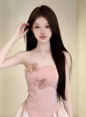 纯欲温柔风巨好看粉色立体花朵上衣短裙两件套2026夏日穿搭套装女