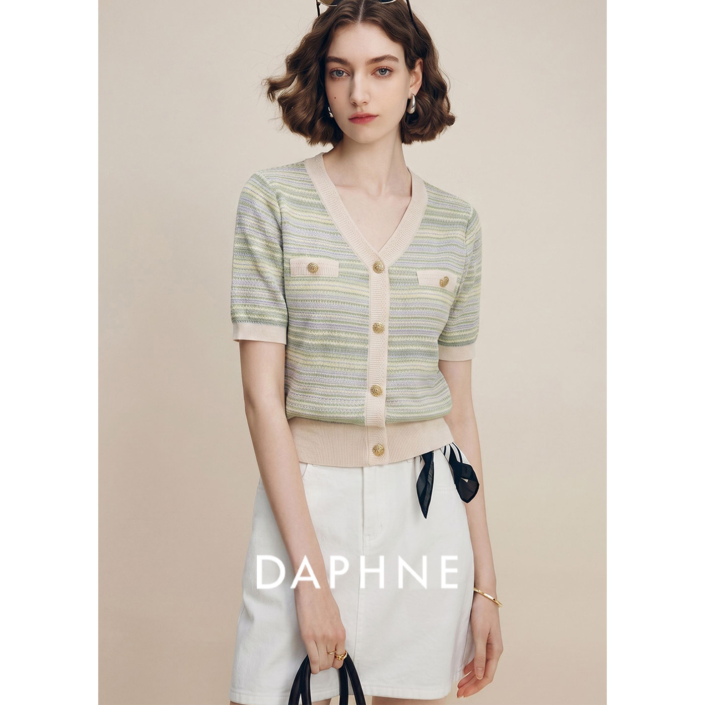 Daphne达芙妮天丝小香风冰丝短袖针织衫女夏季V领条纹修身T恤上衣