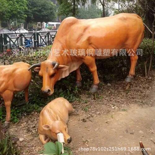厂家直销玻璃钢黄牛雕塑动物雕塑玻璃钢仿真户外房产景区美陈摆件