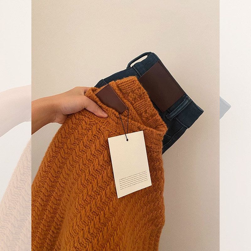 日系温柔橘色毛衣2025秋冬新款设计感简约休闲小个子显瘦百搭上衣