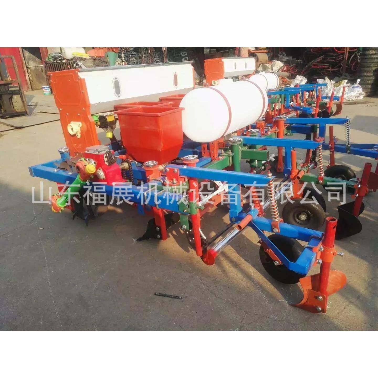 厂家销售施肥喷药花生种植机膜上花生点播机起垄两行花生播种机,农机/农具/农膜,播种栽苗器/地膜机,淘宝优惠券,粉丝福利购,淘宝优惠卷