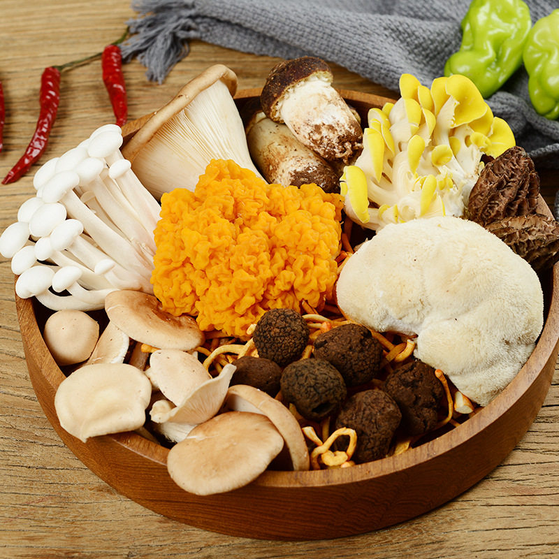 云南新鲜组合菌羊肚菌鸡油菌蘑菇火锅煲汤食材金耳食用菌现货
