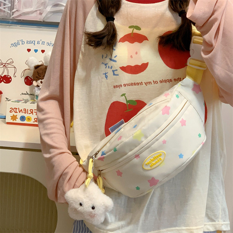 可爱女2025新款斜挎包设计感小众单肩小背包女双肩旅游轻便超火包