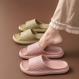 GGGLU新款厚底踩屎感拖鞋情侣女夏季家居室内浴室防滑软底凉拖鞋