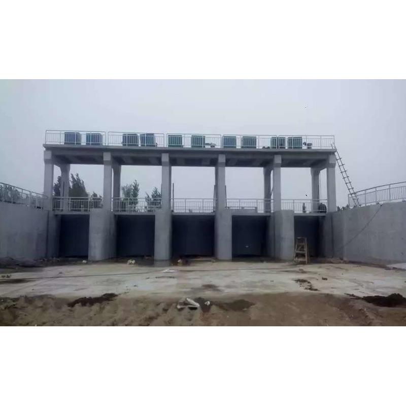 广东韶关工地现场螺杆启闭机钢制闸门安装现场8888元