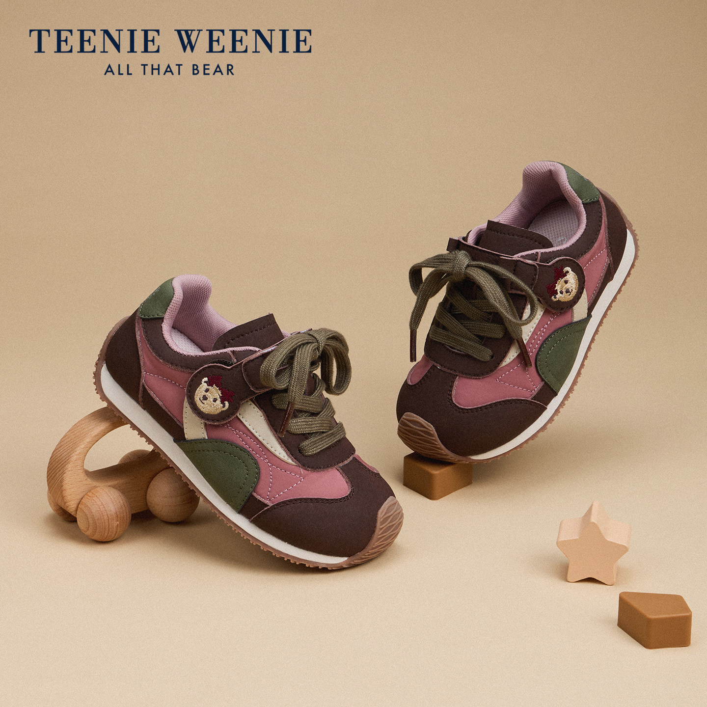 TeenieWeenie小熊儿童运动鞋