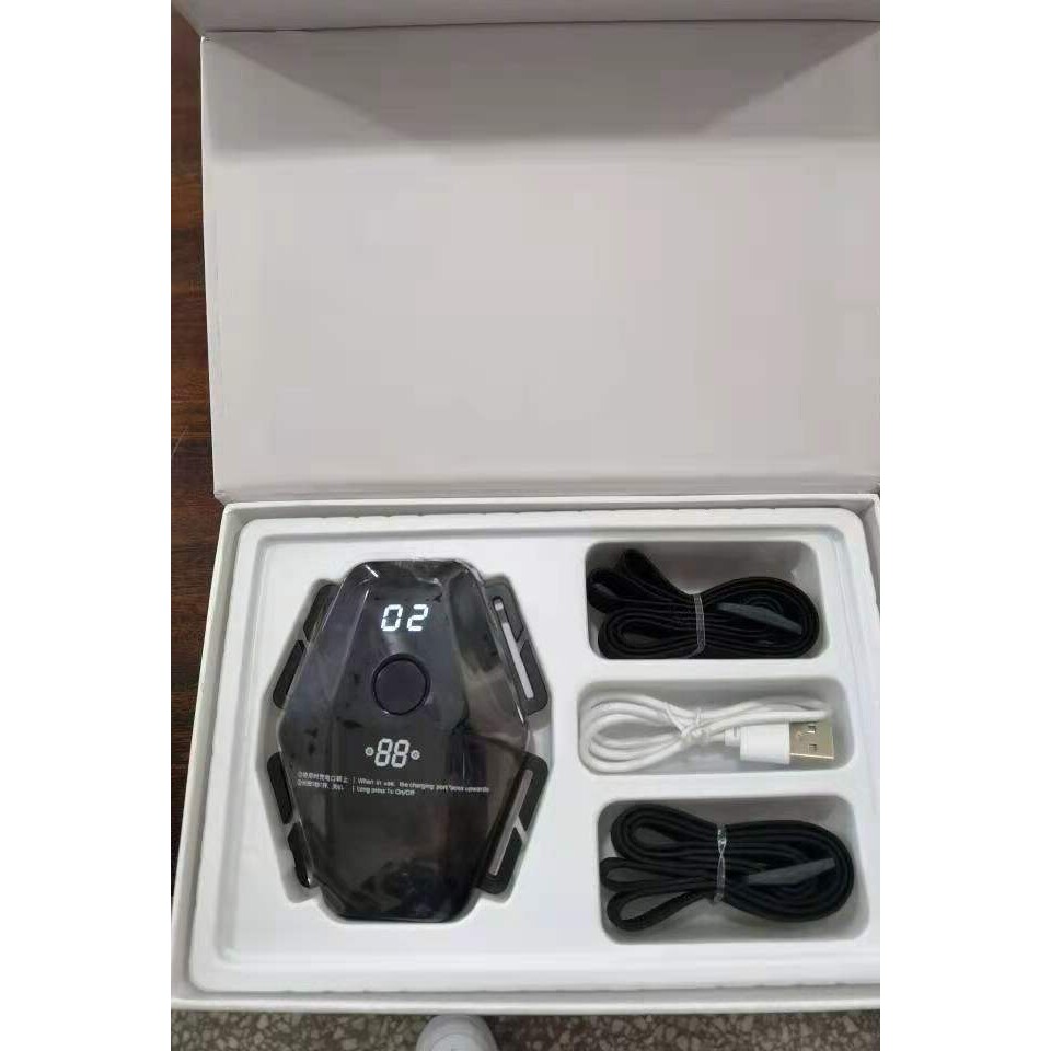 智能儿童液晶语音矫正带驼背矫正器坐姿矫正背部姿势均码
