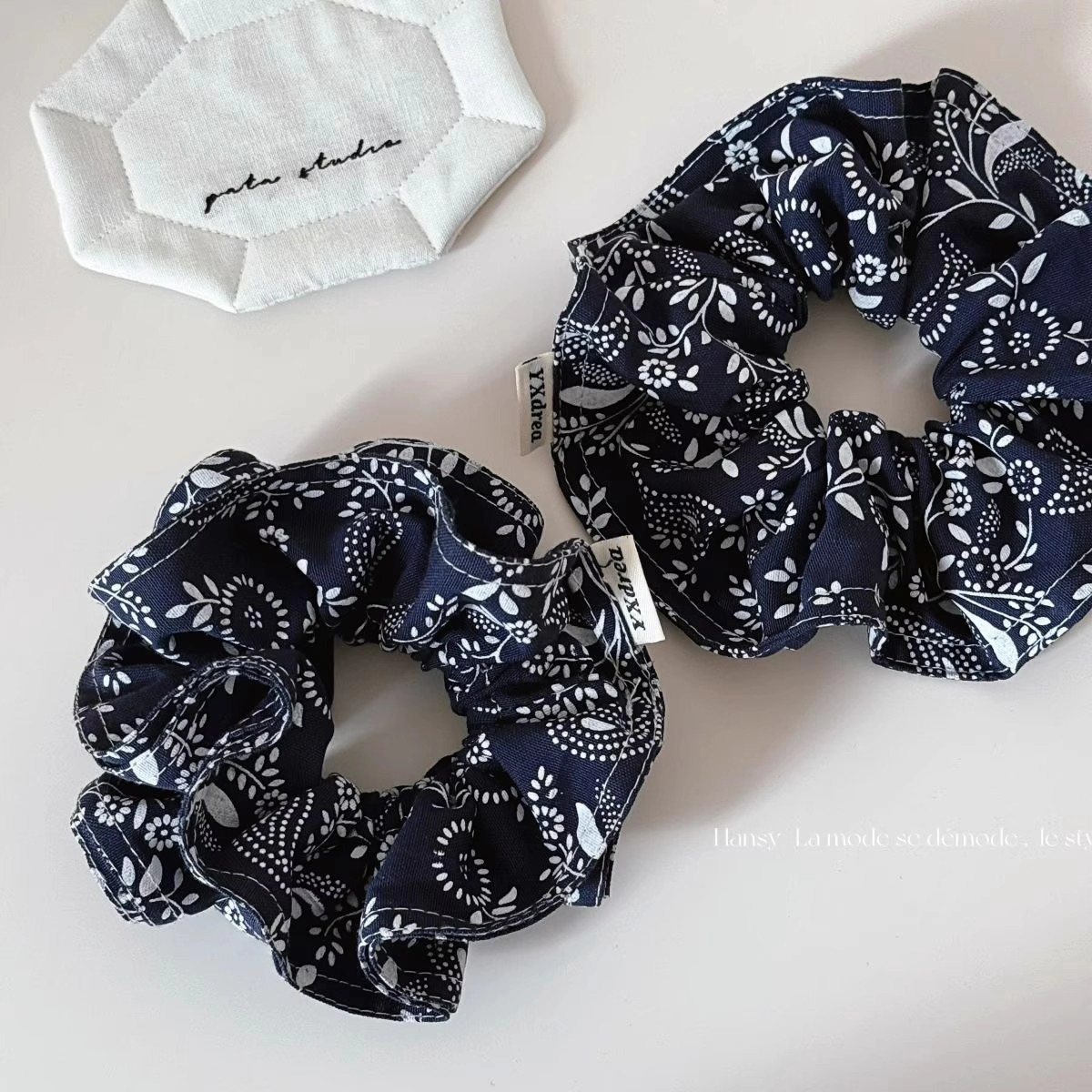 藏青色腰果花大肠发圈~复古高级感韩系ins风双层丸子头发绳头绳女,饰品/流行首饰/时尚饰品新,发饰,淘宝优惠券,粉丝福利购,淘宝优惠卷