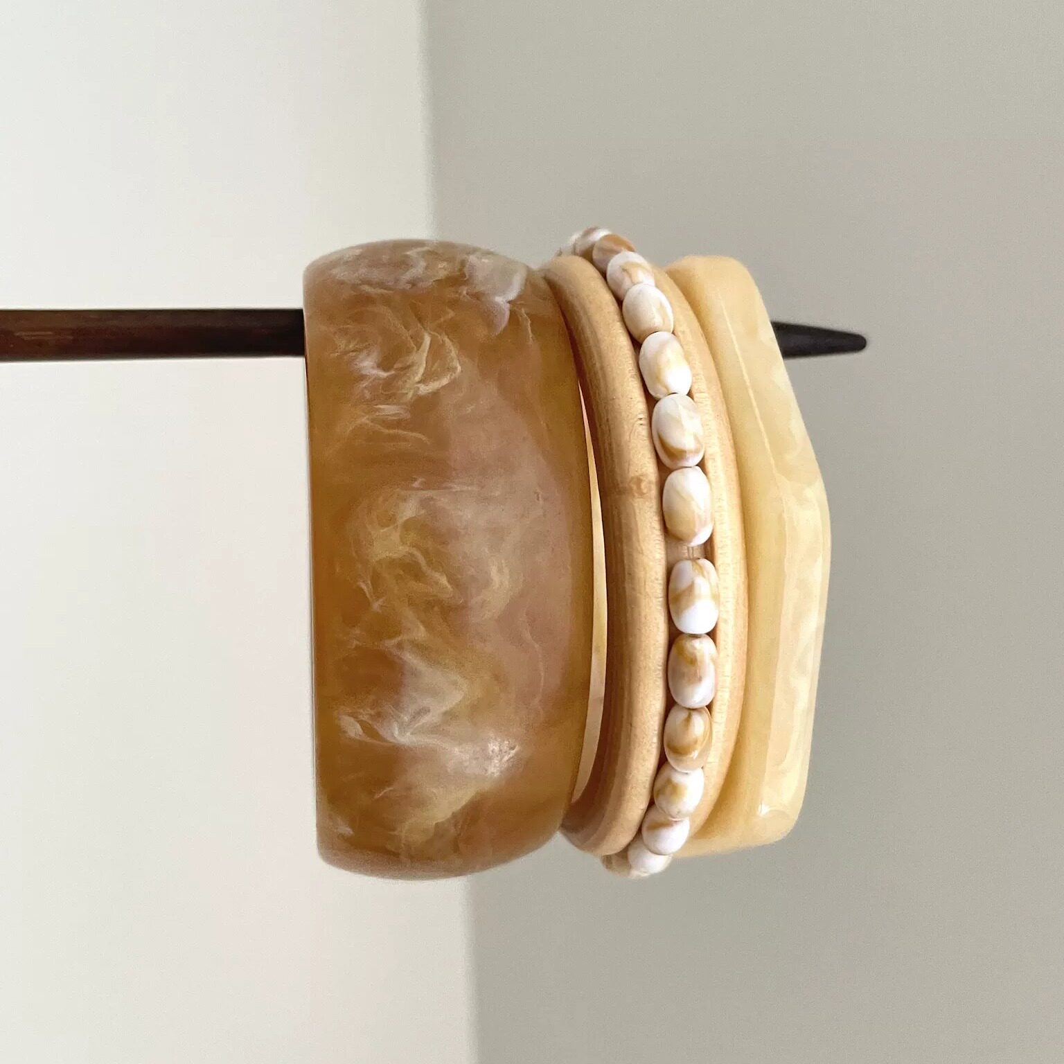 Vintage古着 Almond coffee手镯 - 实物图