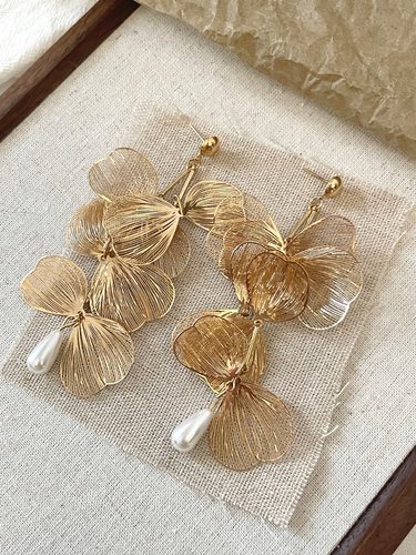 Vintage古着 Apricot leaf tassels耳饰