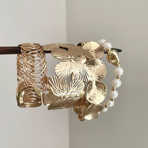 Vintage古着 Golden butterfly beads手镯