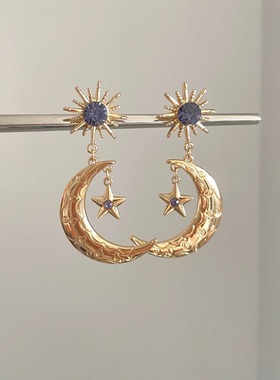 Vintage古着 Gold-plated crescent moon耳饰