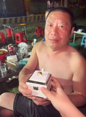 爸爸生日惊喜翻转戒指盒蛋糕